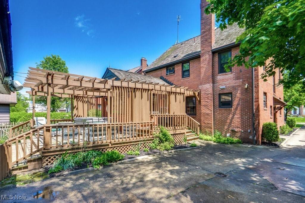 University Heights, OH 44118,2500 Eaton RD