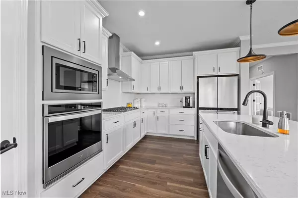 Columbia Station, OH 44028,23459 St Andrews DR