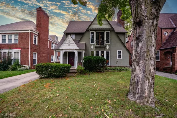 18405 Newell RD,  Shaker Heights,  OH 44122