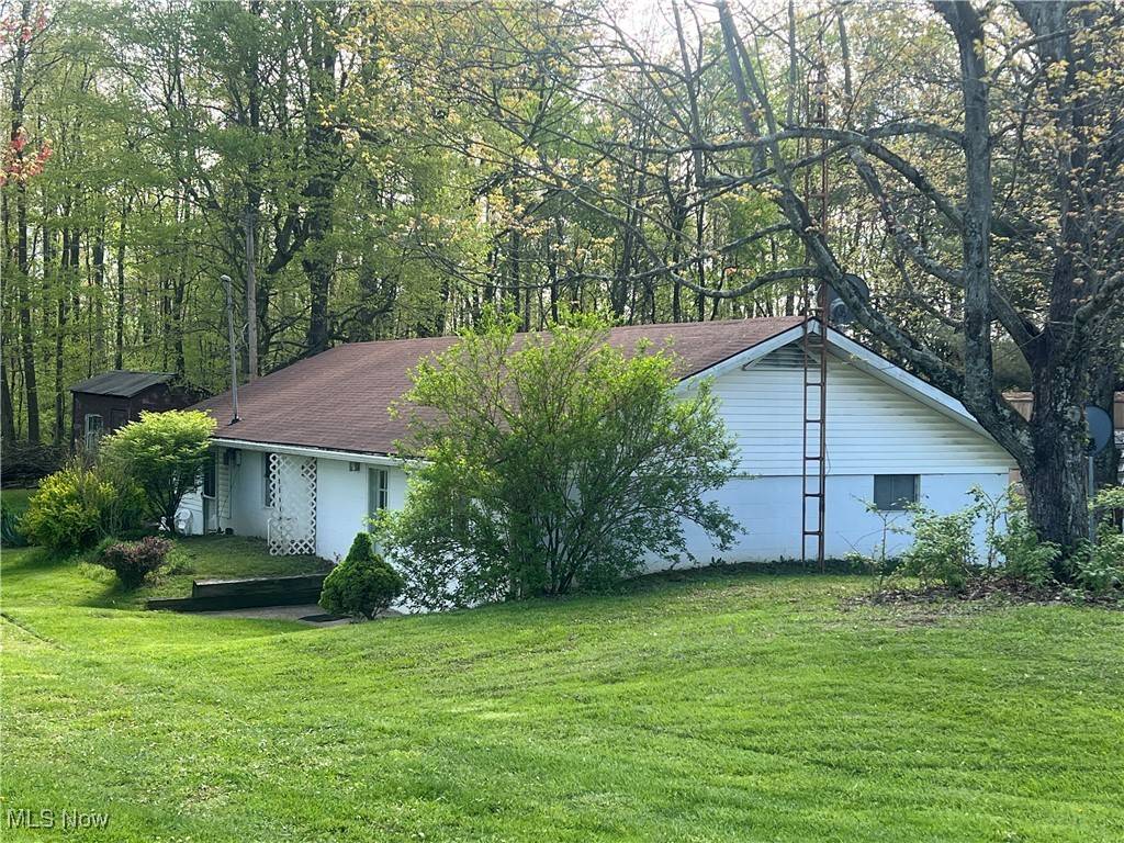 Millersburg, OH 44654,9877 County Road 292