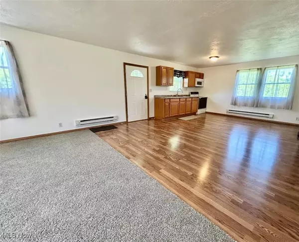 Marietta, OH 45750,6435 1/2 Sandhill RD