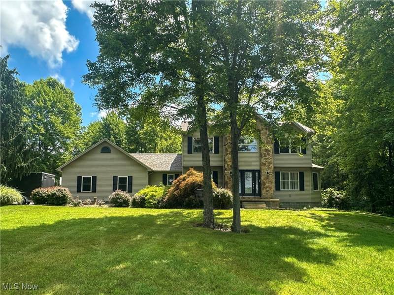 1218 Ohltown Mcdonald RD, Mineral Ridge, OH 44440