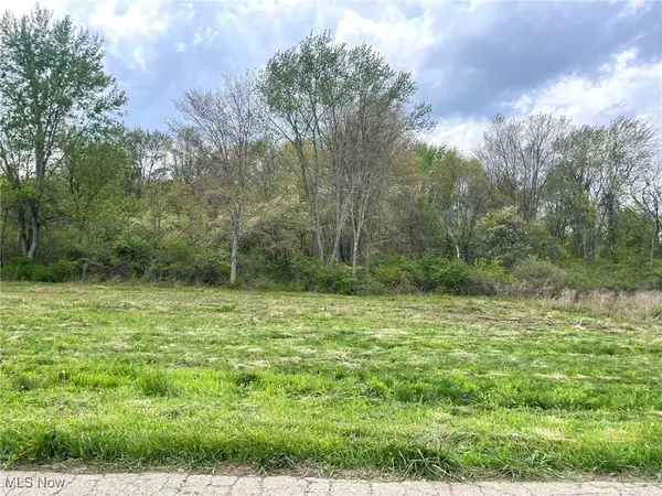 Lot# 6 Candell ST SE, Massillon, OH 44646