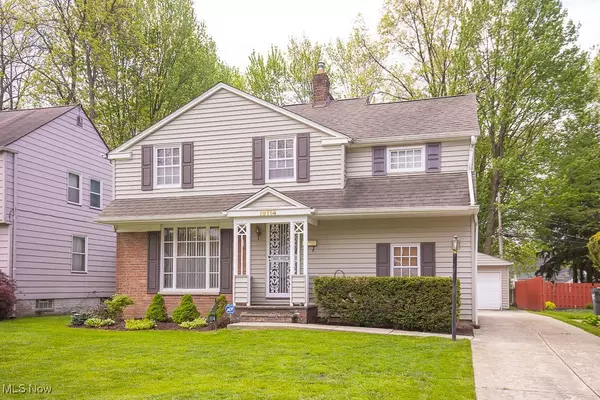 19114 Shakerwood RD, Warrensville Heights, OH 44122