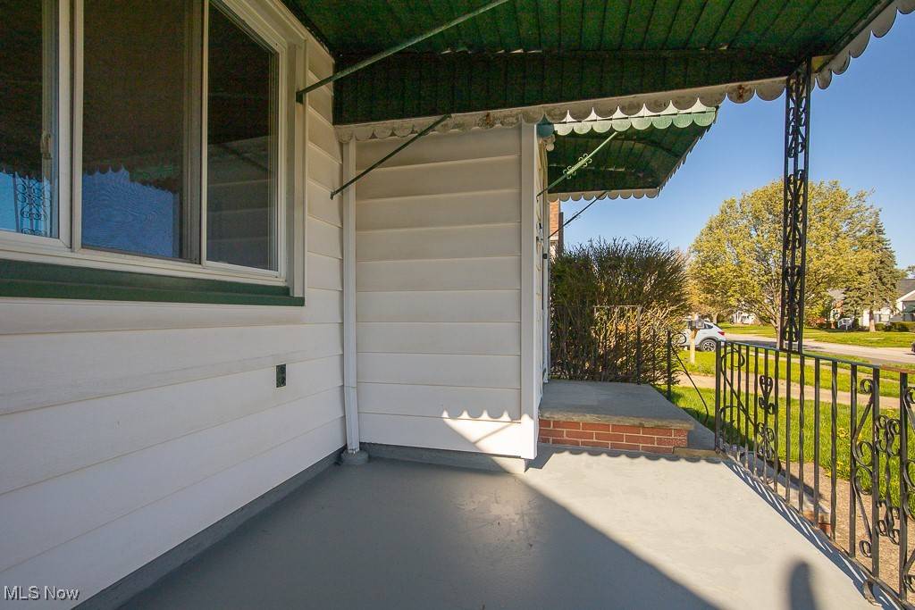Parma, OH 44134,4607 Russell AVE