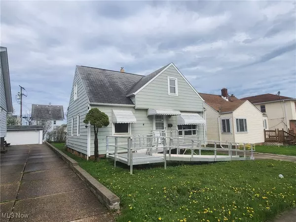 Garfield Heights, OH 44125,4824 E 86th ST
