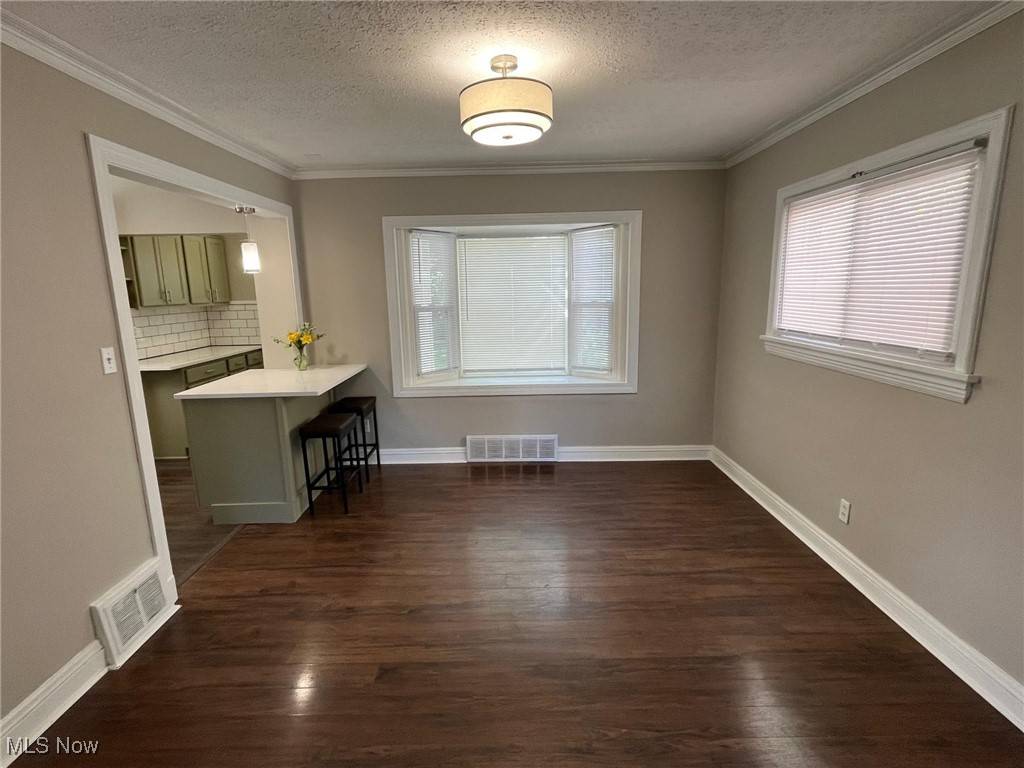 University Heights, OH 44118,4298 Silsby RD