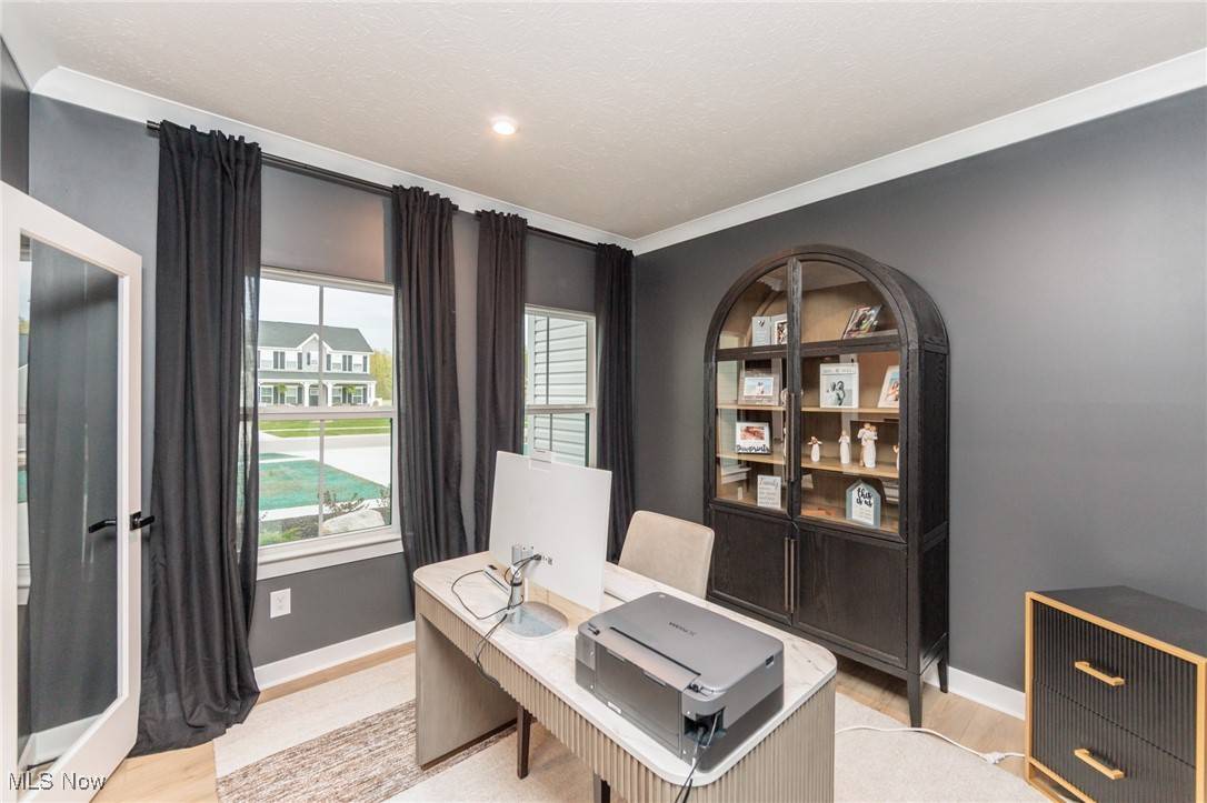 Sheffield Village, OH 44054,5331 Walnut Ridge LN
