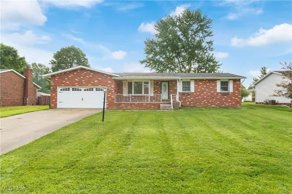 554 Tanya AVE NW, Massillon, OH 44646