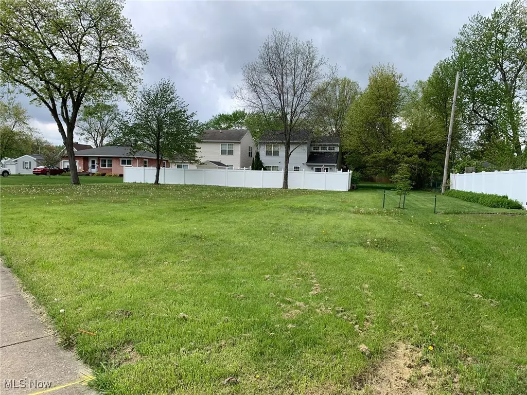 Elyria, OH 44035,950 W River RD N