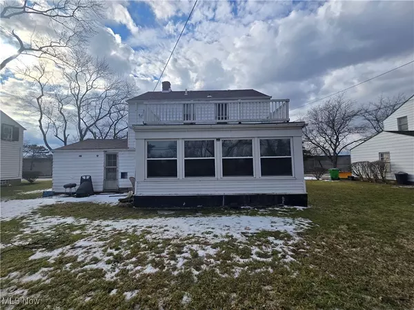 Warrensville Heights, OH 44128,19505 Preston RD