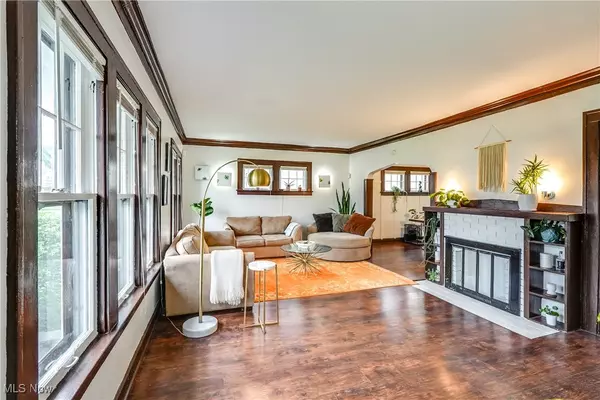 Garfield Heights, OH 44105,13400 Thornhurst AVE