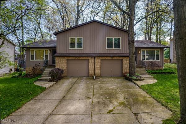 4219-4223 Wood Park DR, Stow, OH 44224