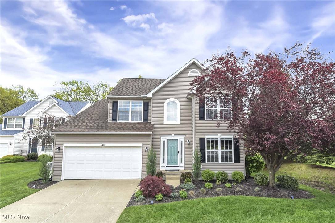 4901 Windsford CIR, North Ridgeville, OH 44039
