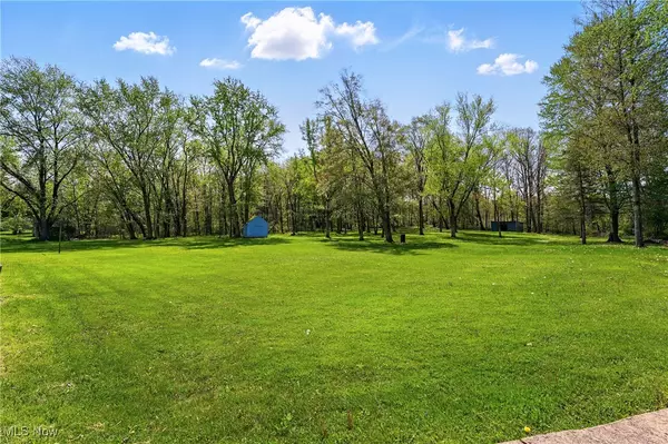 Newton Falls, OH 44444,10544 Holcomb RD