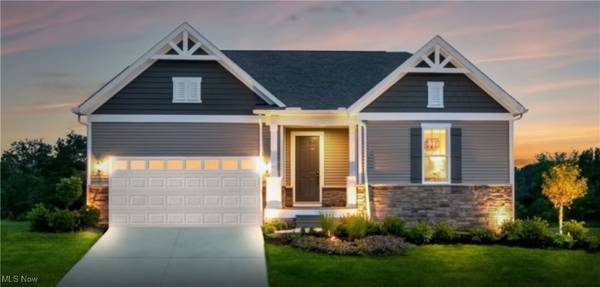 3991 Crestview DR, Green, OH 44685