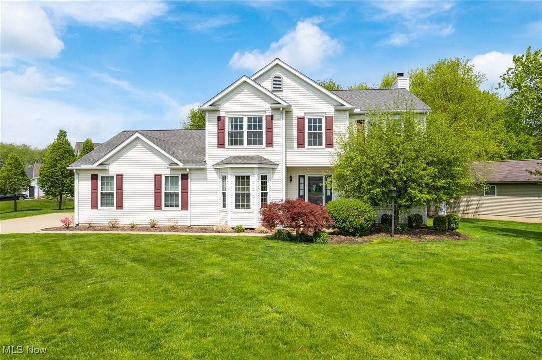 3183 Bear Hollow RD, Uniontown, OH 44685