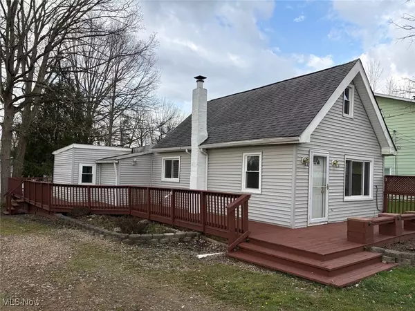 Aurora, OH 44202,1081 Lake AVE