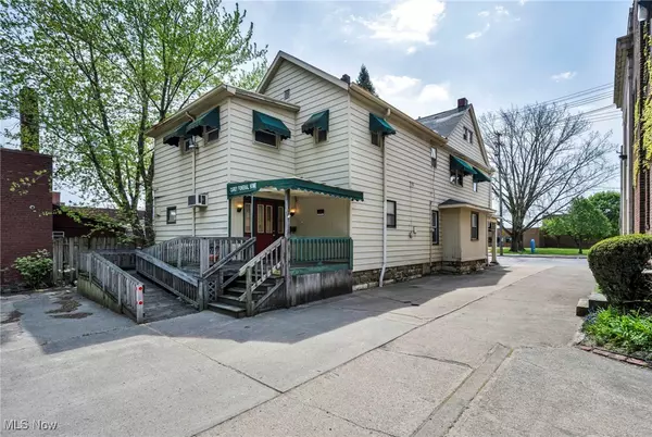 Cleveland, OH 44102,6318 Lorain AVE