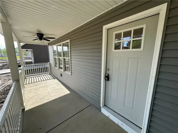 Youngstown, OH 44511,737 Mineral Springs AVE