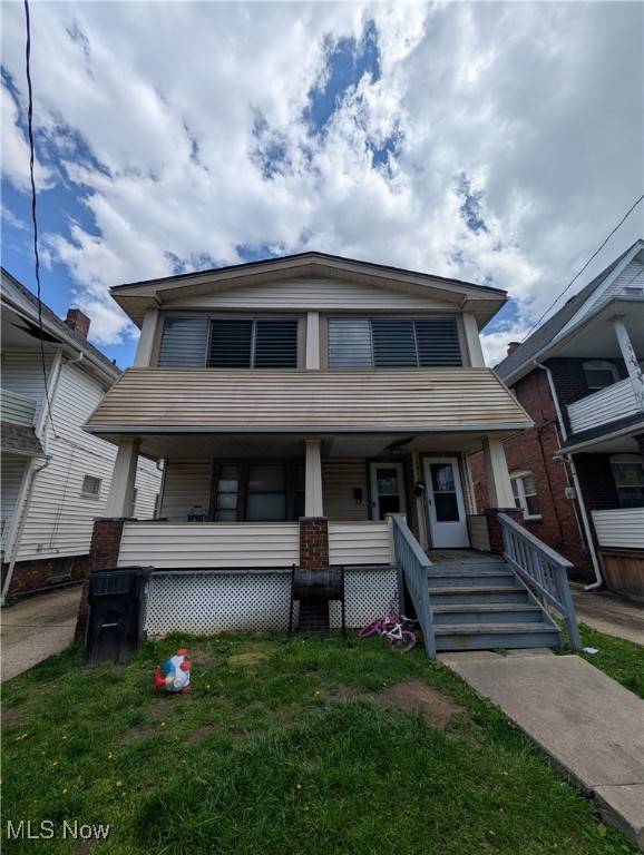 905 Alhambra RD, Cleveland, OH 44110