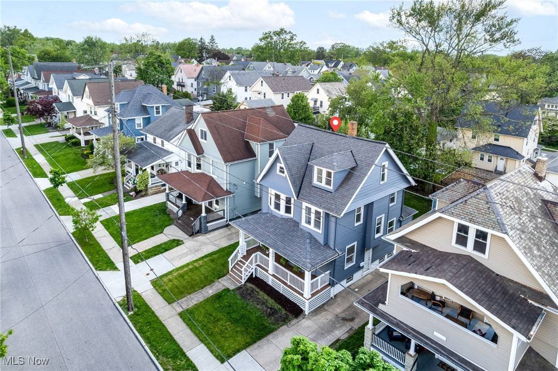 Lakewood, OH 44107,1482 Lauderdale AVE