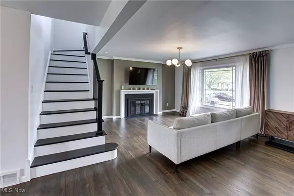 Middleburg Heights, OH 44130,16419 Parklawn AVE
