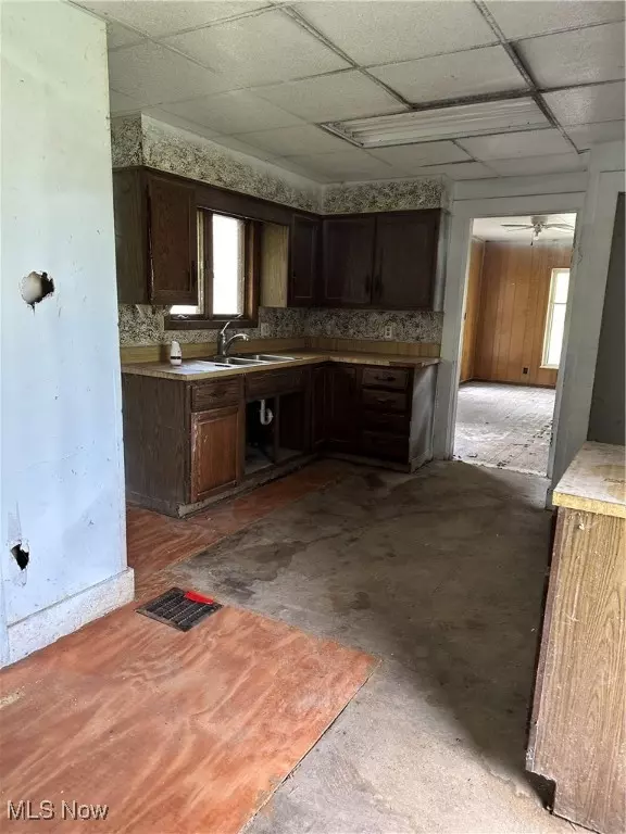 Ashtabula, OH 44004,6144 Jefferson RD