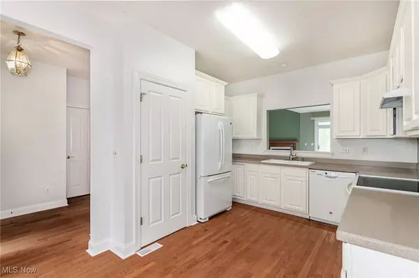 Mayfield Heights, OH 44124,181 Rosebury CT