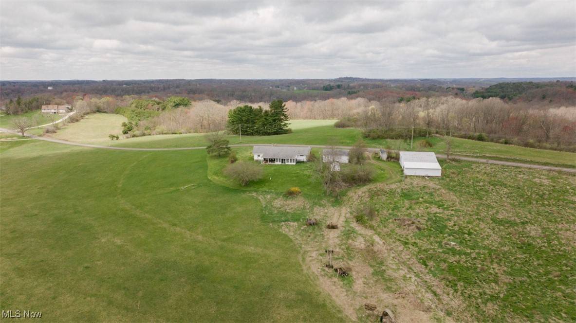 Carrollton, OH 44615,136 Canyon RD SE