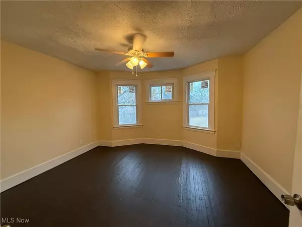 Cleveland, OH 44103,2197 E 80th ST #2197