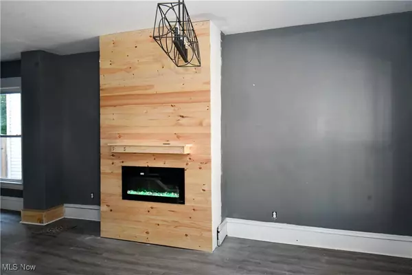 Cleveland, OH 44106,2201 E 86th ST