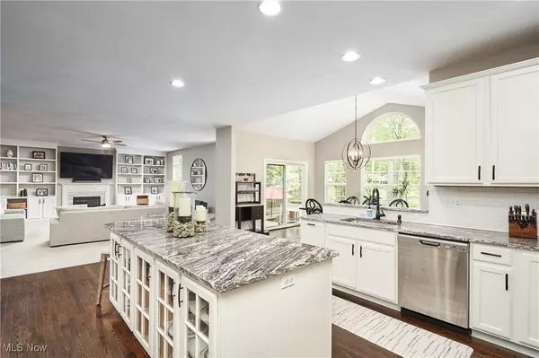 Copley, OH 44321,1284 Spafford DR