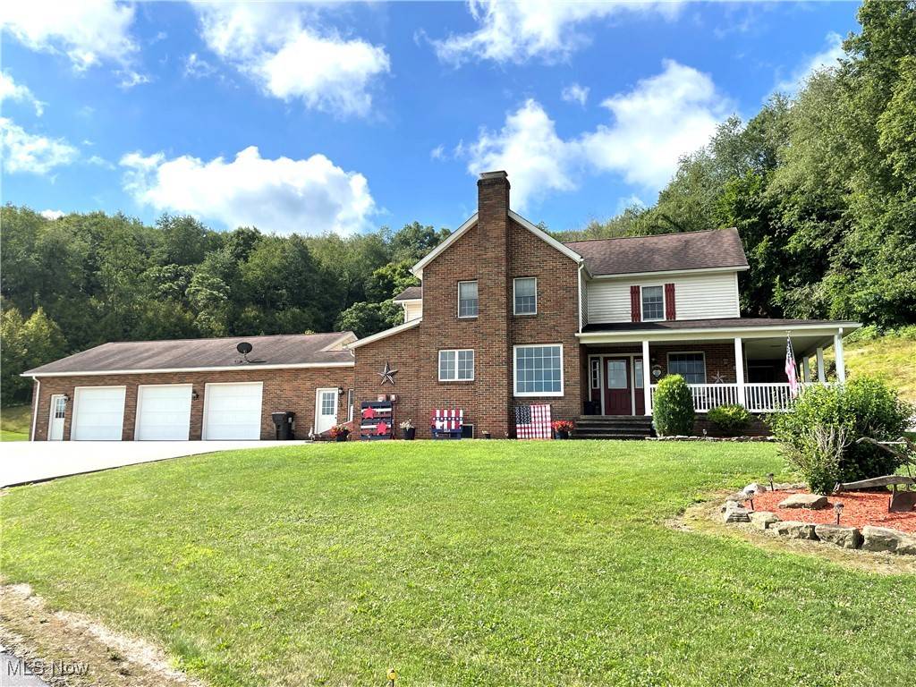 East Rochester, OH 44625,11366 Lippincott RD