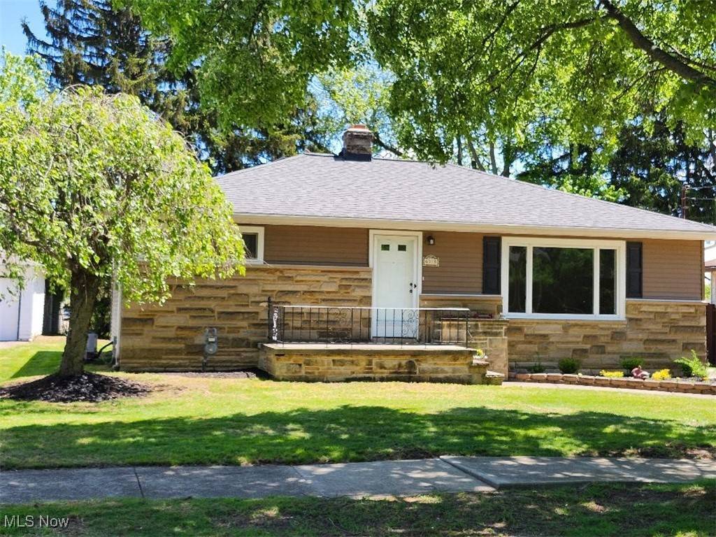 Parma Heights, OH 44130,6519 Anita DR