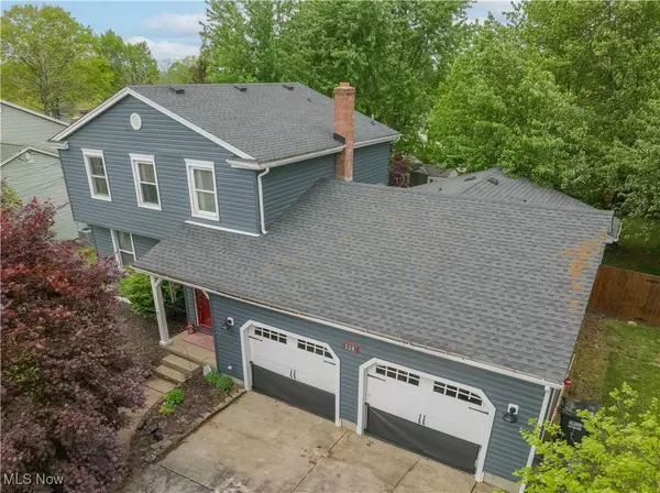 134 Mayflower DR, Youngstown, OH 44512