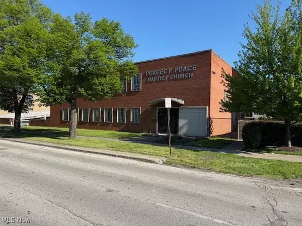 Cleveland, OH 44120,12001 Shaker BLVD