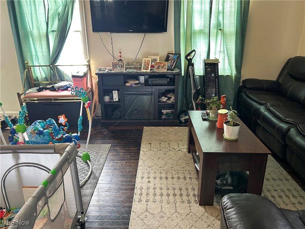 Warren, OH 44483,544 Roosevelt ST NW
