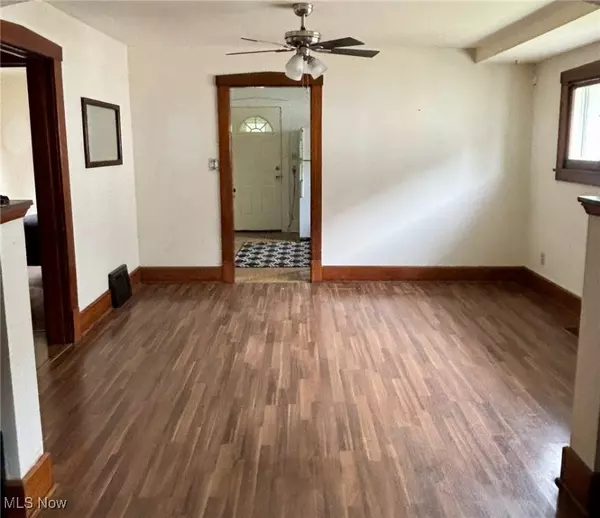 Youngstown, OH 44509,162 S Dunlap AVE