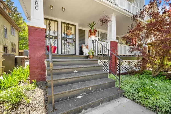 Cleveland Heights, OH 44118,3158 Kensington RD