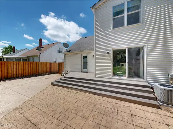 Wickliffe, OH 44092,2207 Larchmont DR