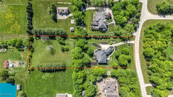 Hinckley, OH 44233,2344 Country Brook DR