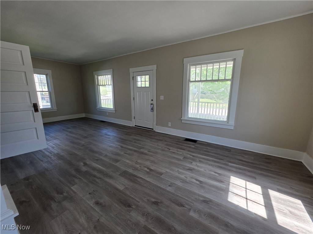 Scio, OH 43988,417 W Main ST