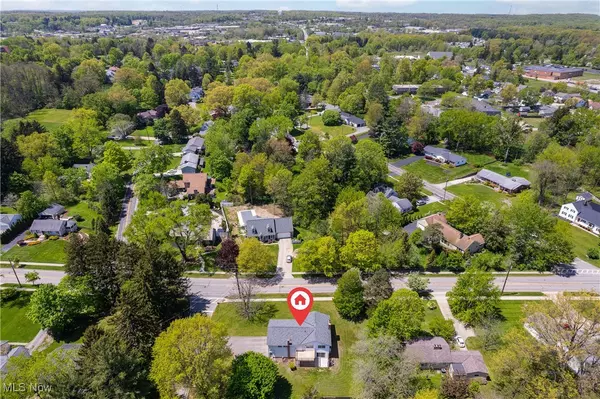 Chardon, OH 44024,202 Maple AVE