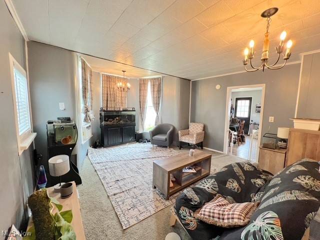 Uhrichsville, OH 44683,934 Parrish ST
