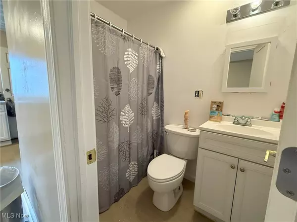 Lorain, OH 44052,Address not disclosed