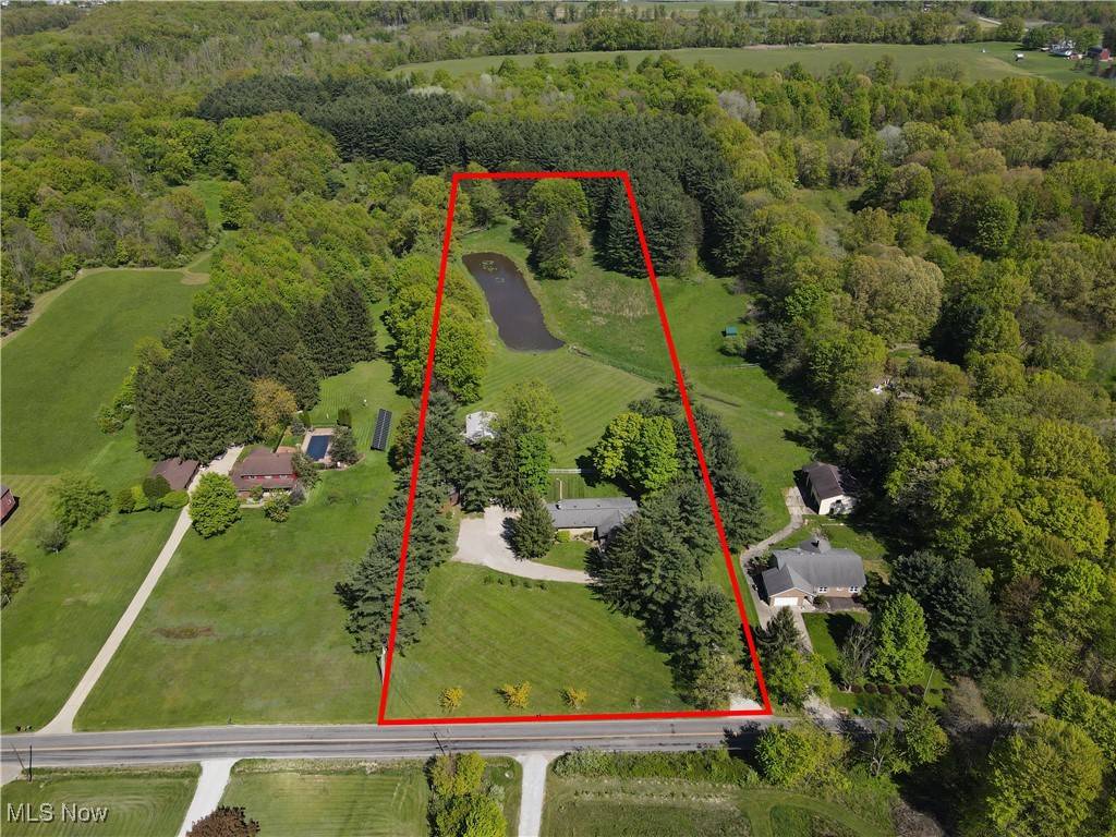 4254 Lakewood RD,  Ravenna,  OH 44266