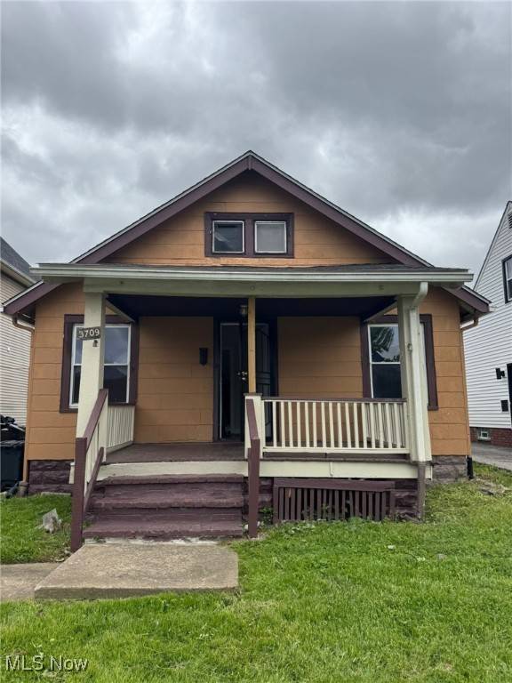 3709 E 153rd ST, Cleveland, OH 44120