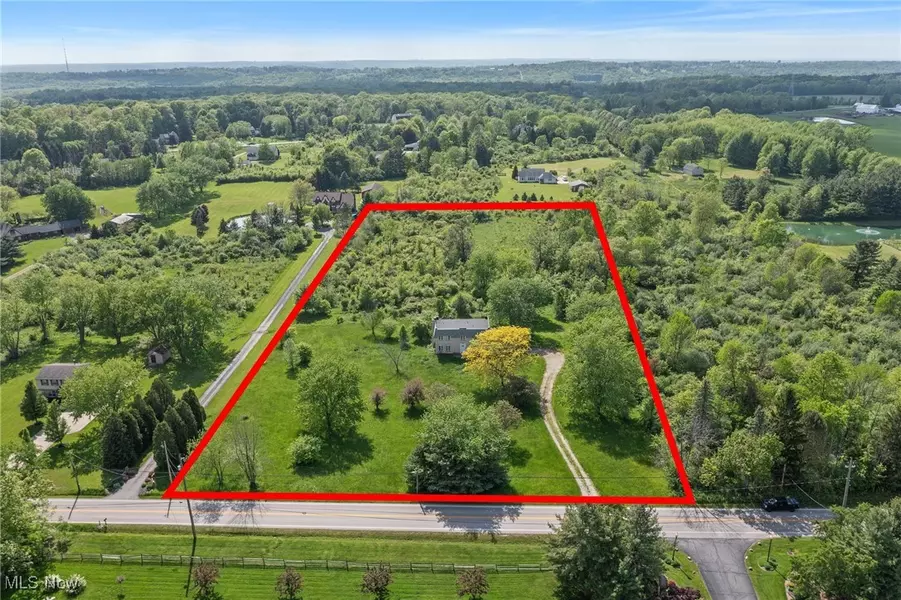 4736 Alger RD, Richfield, OH 44286