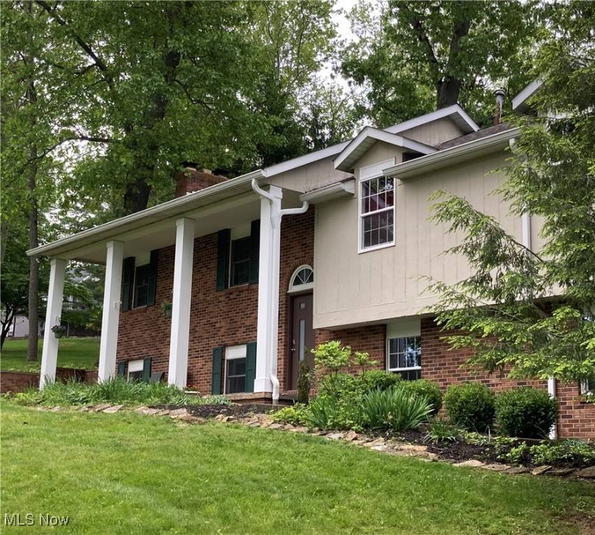 5290 Hampton CT, Zanesville, OH 43701